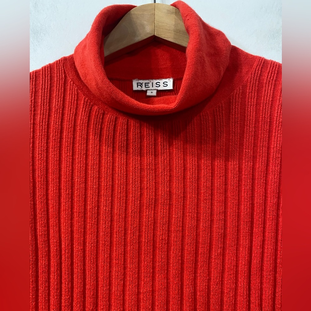 Reiss Clarisse Cherry Red Ribbed Turtleneck Wool Blend Pullover Sweater S - Picture 5 of 9